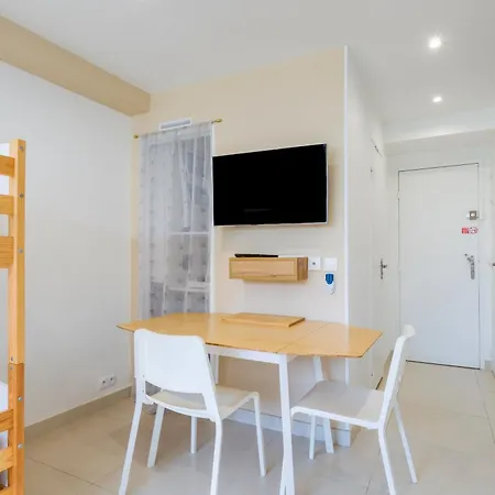 - Marina Baie Des Anges Apartment